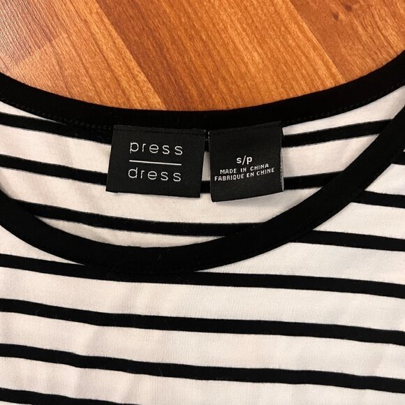 Press Soft Knit Tshirt Dress Black & White Stripe Knee Length Sz S Small - Picture 3 of 7